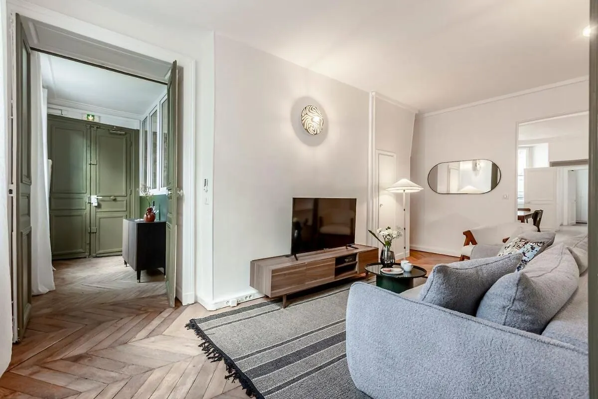 Apartament 32#Opera#Grandsboulevards#Louvre#Ac Paryż
