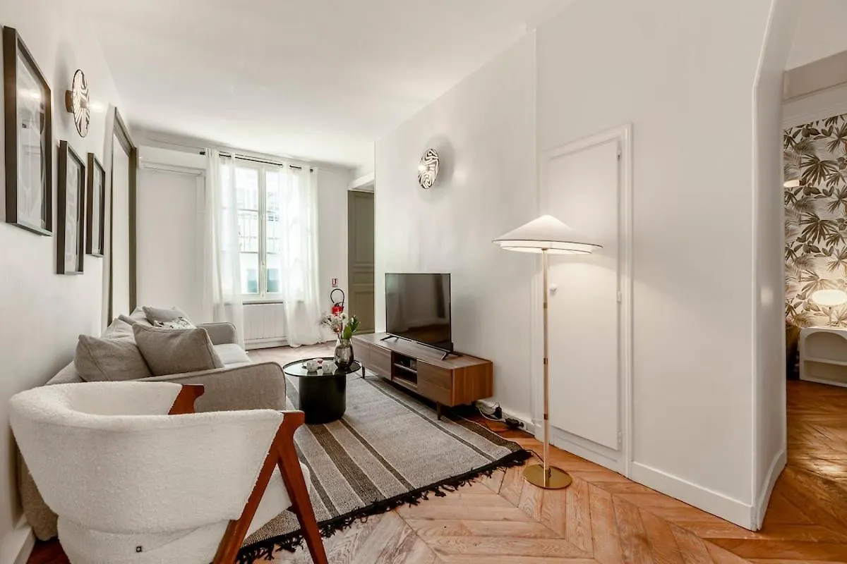 Apartament 32#Opera#Grandsboulevards#Louvre#Ac Paryż Francja